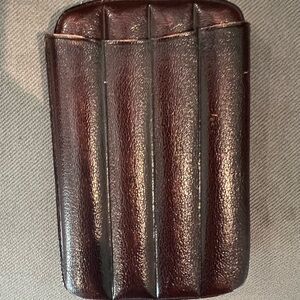 Vintage Dunhill cigar case brown leather made in Spain For 4 Cigars.